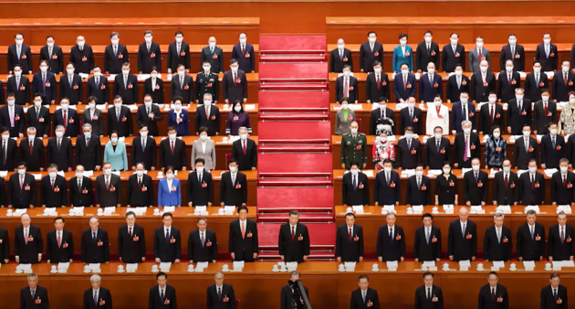 В Китае приняли закон, предоставляющий Коммунистической партии больше контроля над исполнительной властью